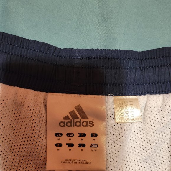 adidas climaproof pants with leg side zipper - Picture 3 of 6